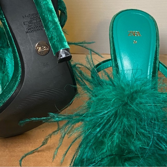 Zara Feathered Velvet Heels Size 6 - Picture 12 of 13